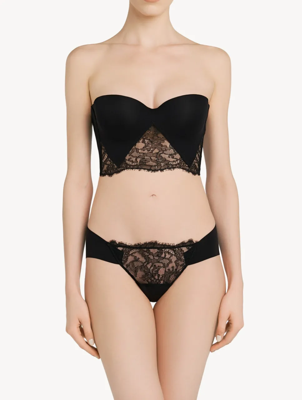 La Perla Lycra Thong With Chantilly Lace< G String & Thong|Shapewear