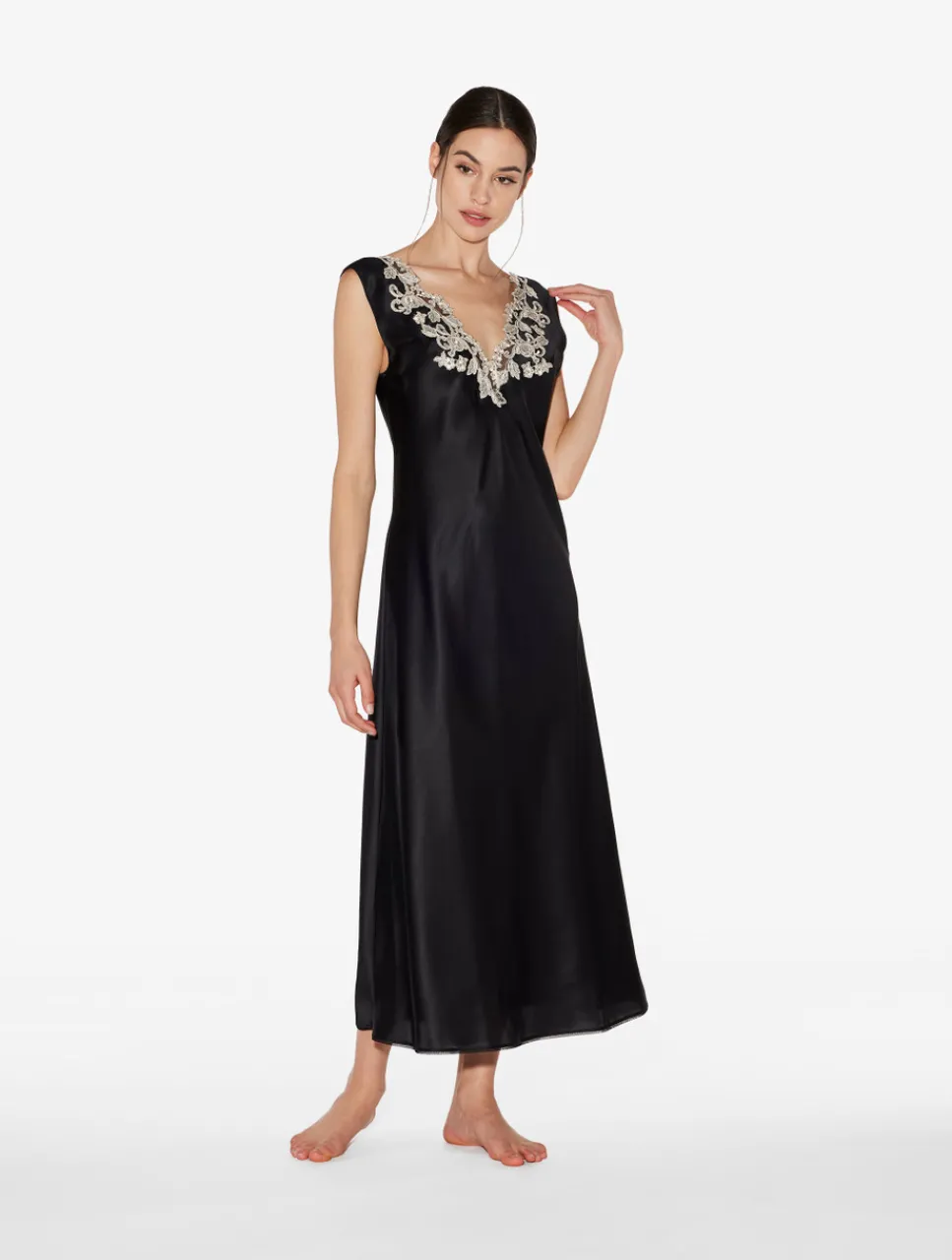 La Perla Silk Satin Long Nightgown With Frastaglio< Slips & Dresses|Silk Sleepwear