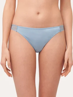 La Perla Lace Thong In< G String & Thong