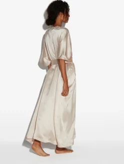 La Perla Rose Beige Long Silk Robe With Macramé< Robes|Silk Sleepwear