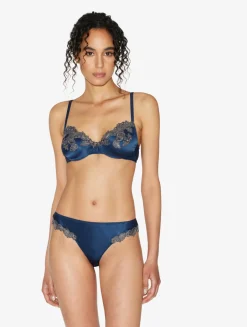 La Perla Silk Underwired Bra In With Frastaglio< Underwired