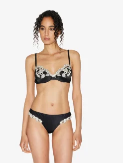 La Perla Silk Underwired Bra In With Ivory Frastaglio< Underwired