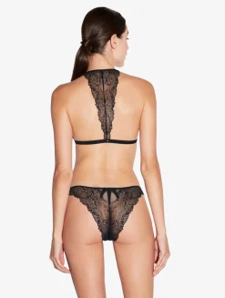 La Perla Soft Triangle Bra In With Leavers Lace< Triangle