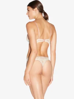 La Perla Thong In Linen And Nude Rose With Leavers Lace< G String & Thong