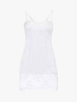La Perla Lace Slip< Slips & Dresses